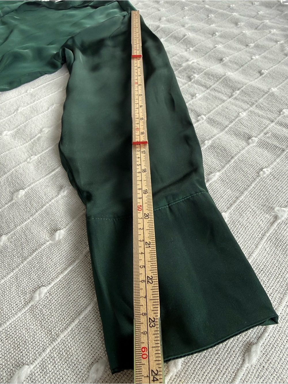 Express Women's Dark Green Satin Button-Up Blouse - Picture 8 of 12